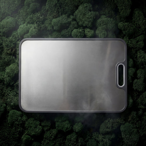 Reines Titan Schneidebrett